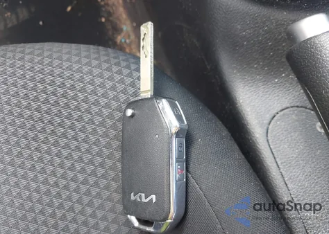 2024 Kia Soul Lx из США, поврежденный, VIN KNDJ23AU1R7903134